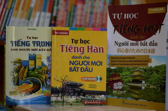 3 cuon sach tu hoc tieng Trung Nhat Han dang gia 5 sao