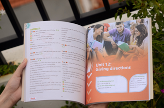 bo 4cuon effortless english tri mat goc tieng anh