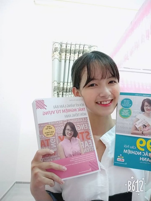 yen linh gioi thieu nhung cuon sach trong bo sach “luyen thi tieng anh thpt quoc gia”