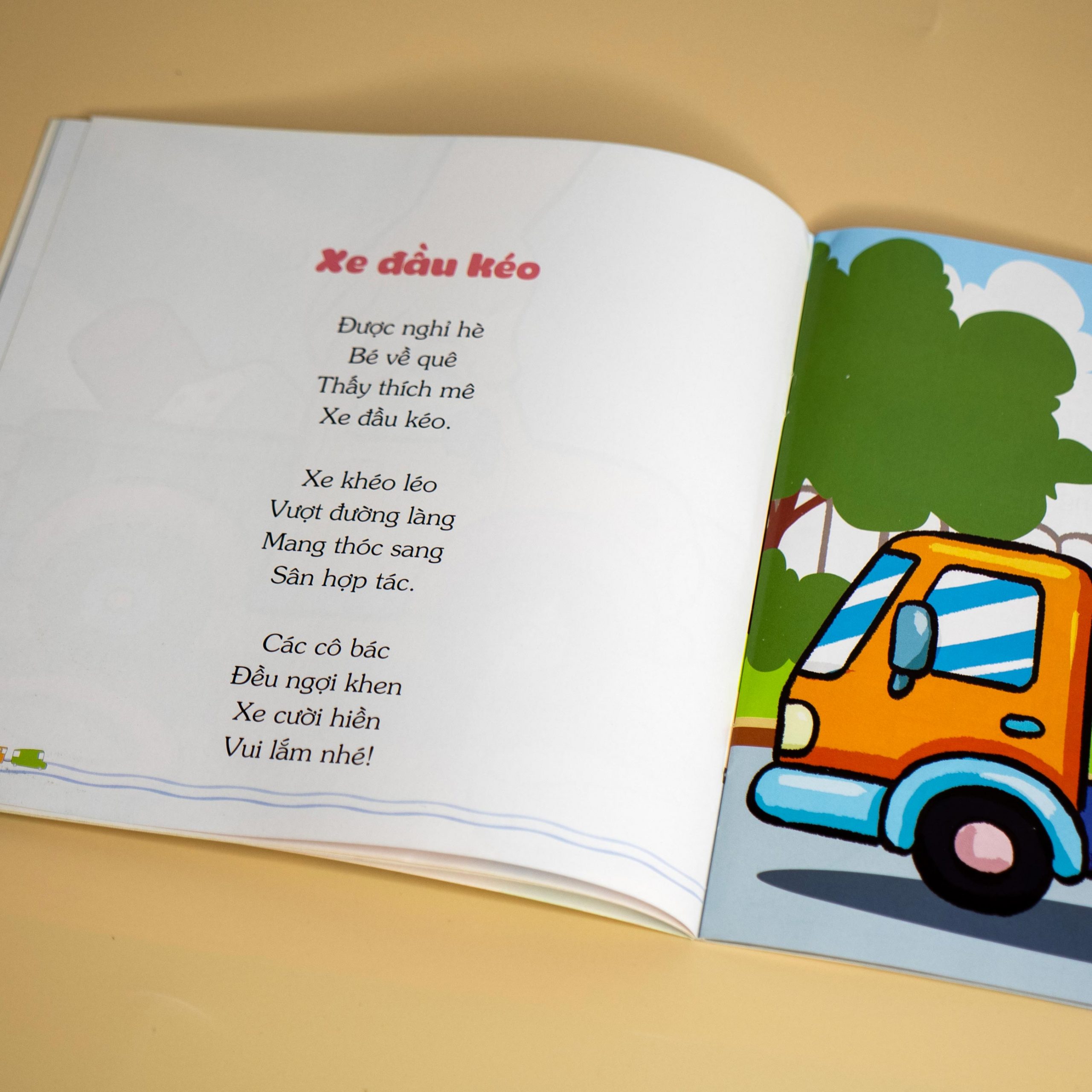 Bé Học Nói Qua Thơ Những Chiếc Xe Chăm Chỉ 2