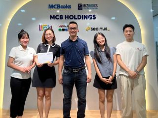 z6784177275871 c09f8c5edc8b665f2201b24b21eb27c2