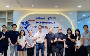 Ban Văn Hoá - những “đạo diễn” thắp sáng tinh thần gắn kết tại MCBooks.