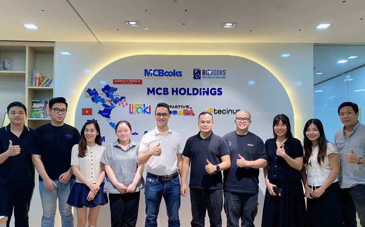 Ban Văn Hoá - những “đạo diễn” thắp sáng tinh thần gắn kết tại MCBooks.